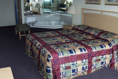 Ameristay Inn & Suites Waverly 外观 照片